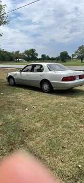 1993 Lexus LS 400