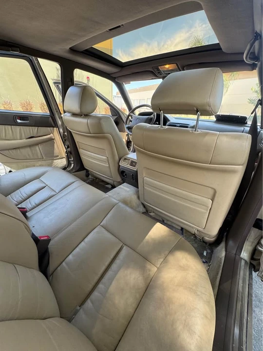 1993 Lexus LS 1st Gen - Image 15 of 16