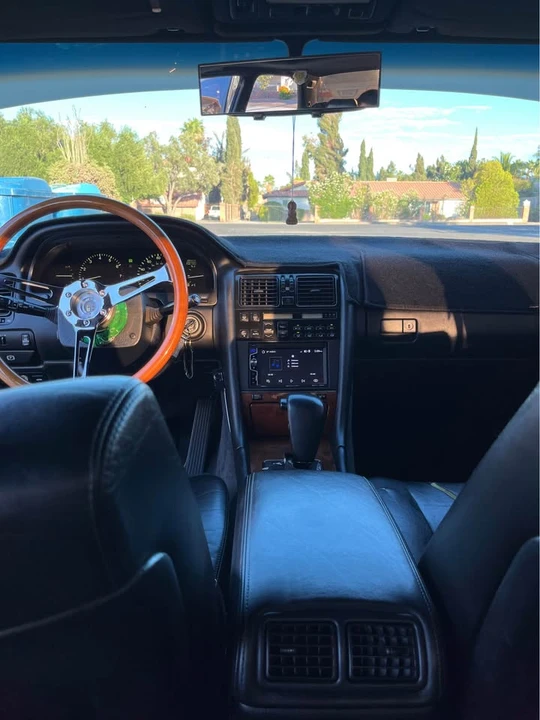 1993 Lexus LS 1st Gen - Image 11 of 19