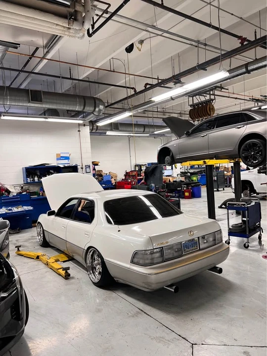 1993 Lexus LS 1st Gen - Image 4 of 19
