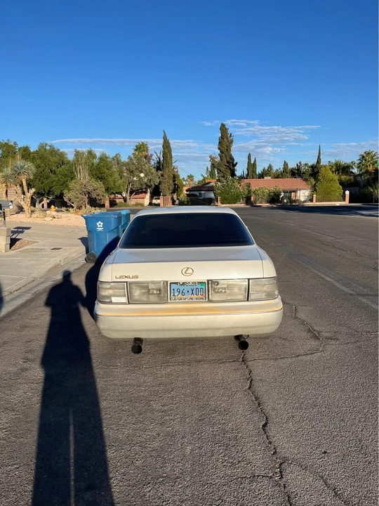 1993 Lexus LS 1st Gen - Image 6 of 19