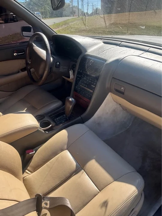1993 Lexus LS 1st Gen - Image 7 of 16
