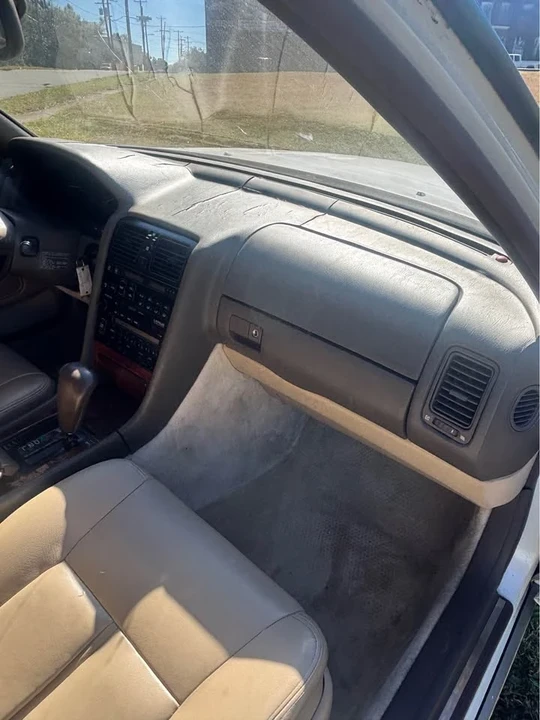 1993 Lexus LS 1st Gen - Image 5 of 16