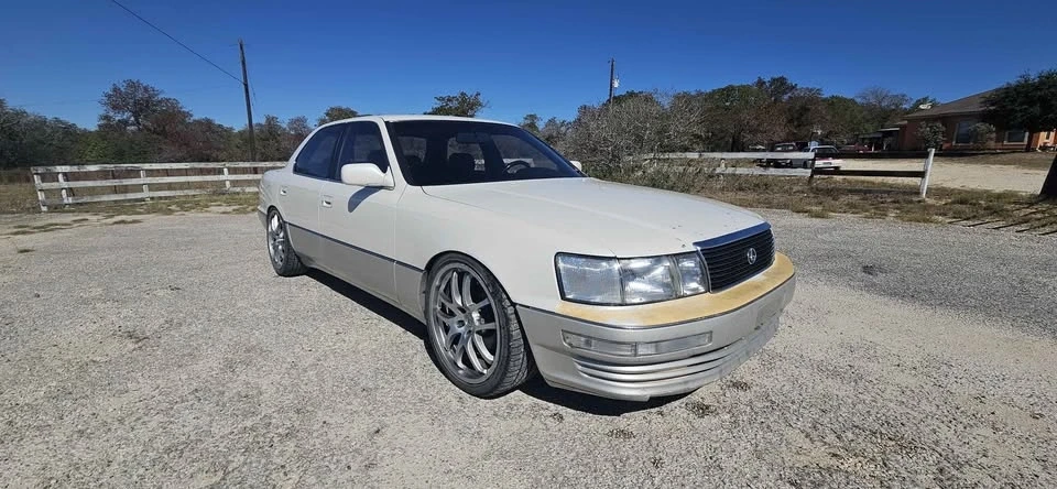 1993 Lexus LS 1st Gen - Image 2 of 9