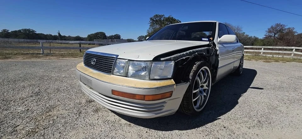 1993 Lexus LS 1st Gen - Image 5 of 9