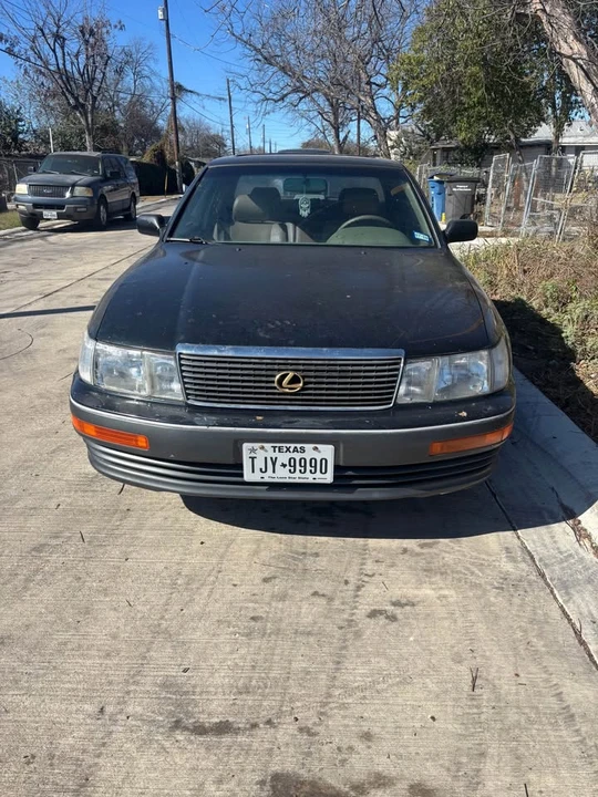 1993 Lexus LS 1st Gen - Image 3 of 4