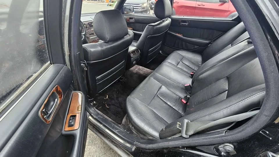 1993 Lexus LS 1st Gen - Image 8 of 10