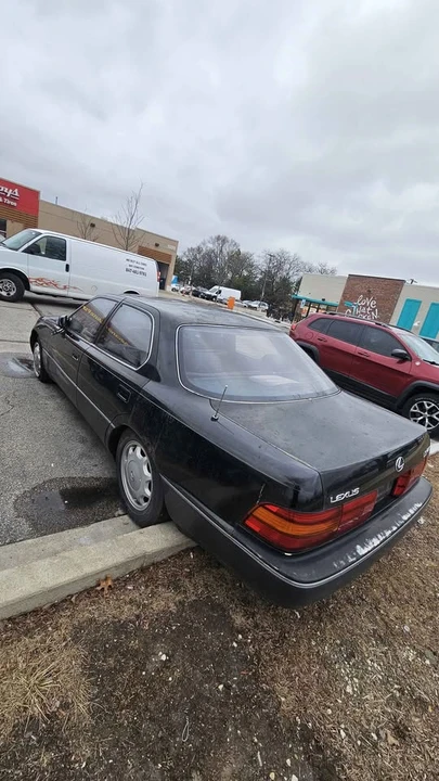 1993 Lexus LS 1st Gen - Image 3 of 10