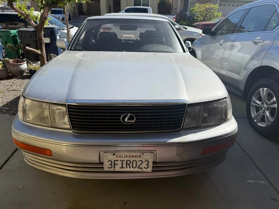 1993 Lexus LS 1st Gen - Image 4 of 6