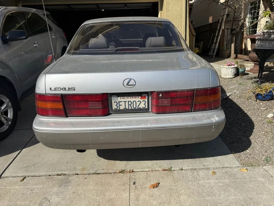 1993 Lexus LS 1st Gen - Image 5 of 6