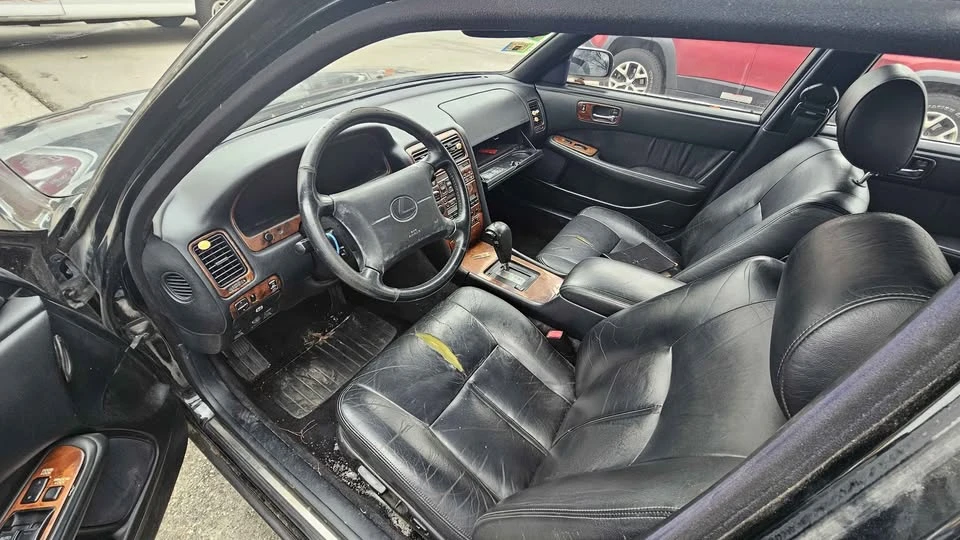 1993 Lexus LS 1st Gen - Image 7 of 10