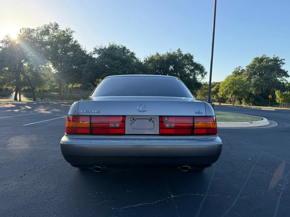 1993 Lexus LS 1st Gen - Image 4 of 20