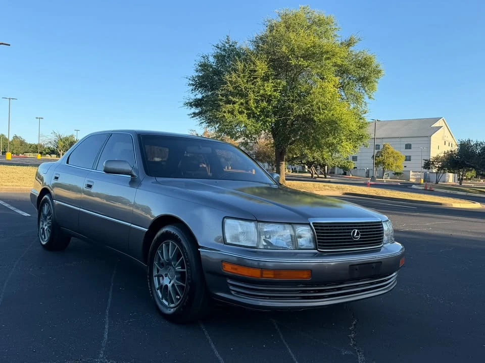 1993 Lexus LS 1st Gen - Image 7 of 20