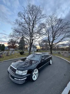 1993 Lexus LS 400