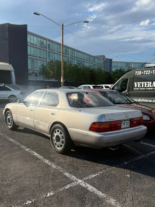 1993 Lexus LS 1st Gen - Image 3 of 9