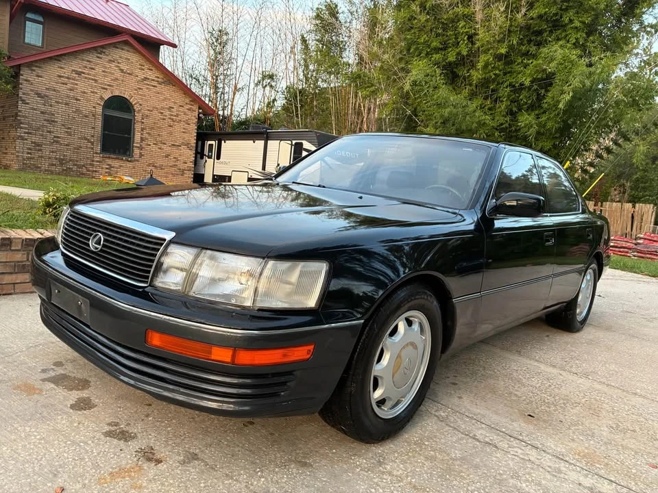 1993 Lexus LS 1st Gen - Image 9 of 9