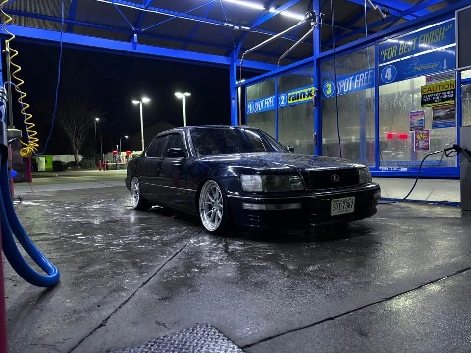1993 Lexus LS 1st Gen - Image 3 of 4