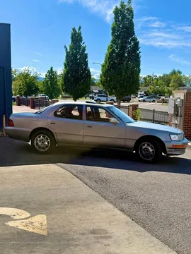1993 Lexus LS 400 Sedan