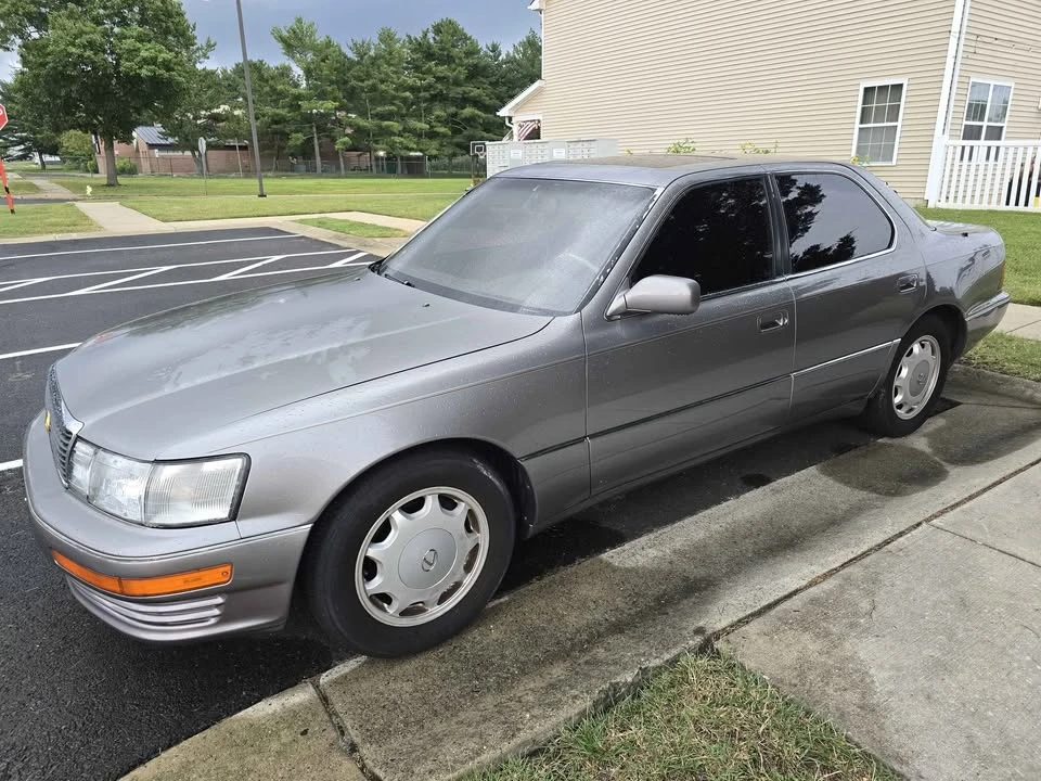 1993 Lexus LS 1st Gen - Image 3 of 13
