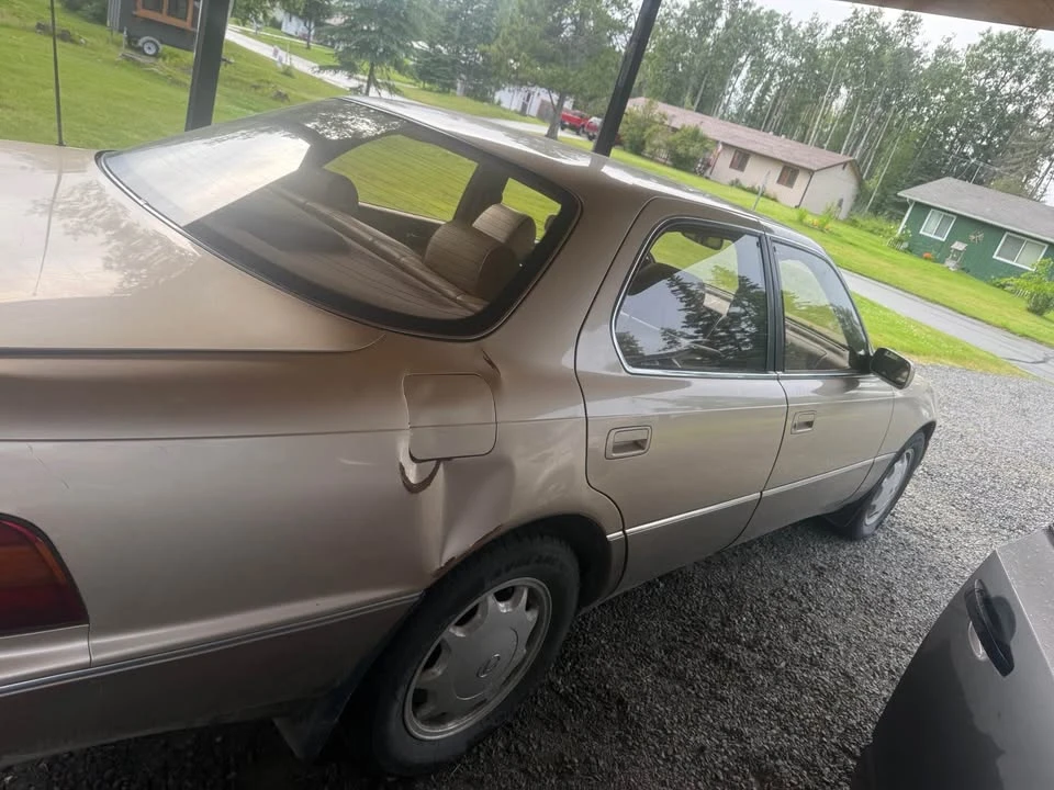 1993 Lexus LS 1st Gen - Image 5 of 5