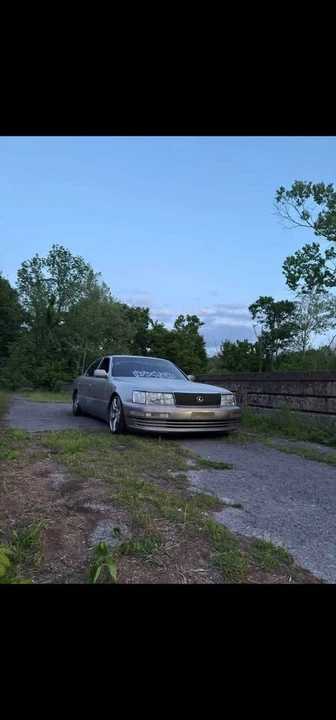 1993 Lexus LS 1st Gen - Image 6 of 7