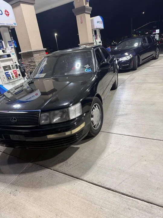 1993 Lexus LS 1st Gen - Image 3 of 6