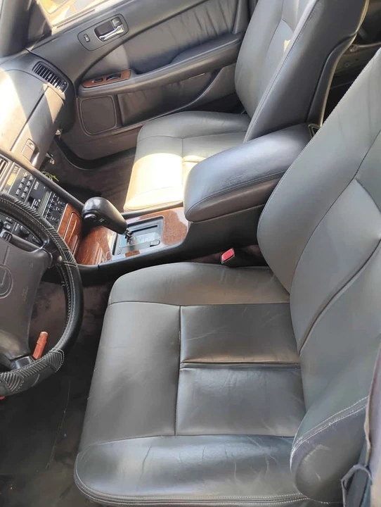 1993 Lexus LS 1st Gen - Image 3 of 6