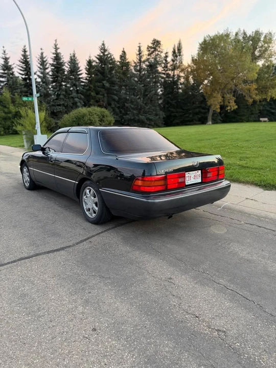 1993 Lexus LS 1st Gen - Image 3 of 10