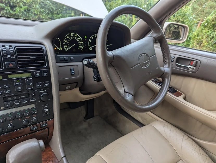 1993 Lexus LS 1st Gen - Image 12 of 30