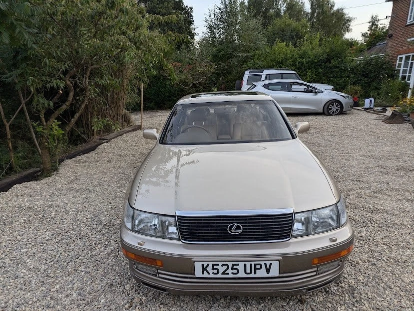 1993 Lexus LS 1st Gen - Image 4 of 30