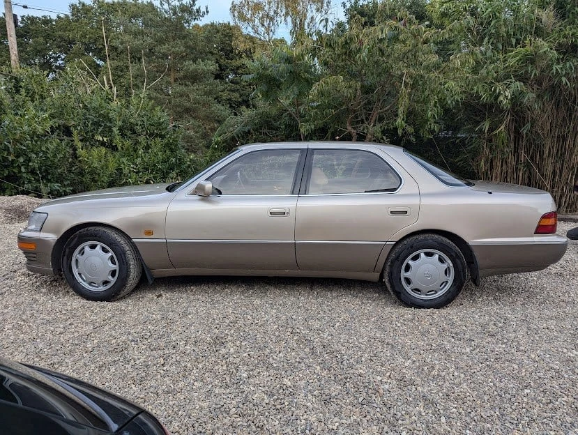 1993 Lexus LS 1st Gen - Image 5 of 30