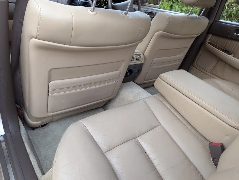 1993 Lexus LS 1st Gen - Image 26 of 30