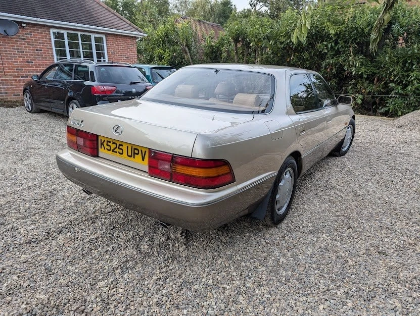 1993 Lexus LS 1st Gen - Image 6 of 30
