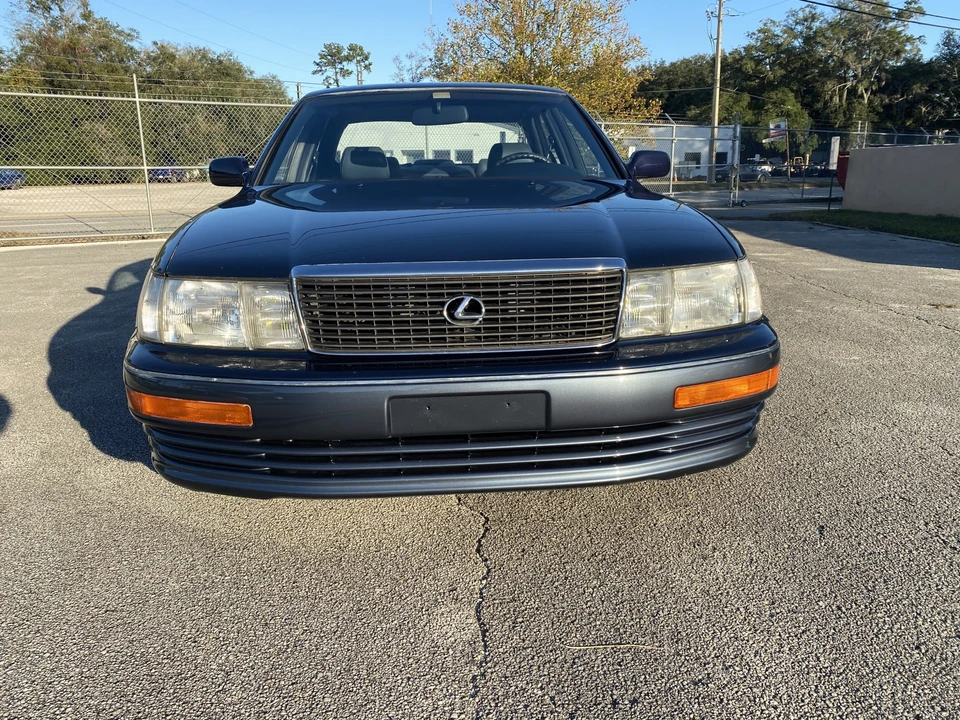 1993 Lexus LS 1st Gen - Image 3 of 31