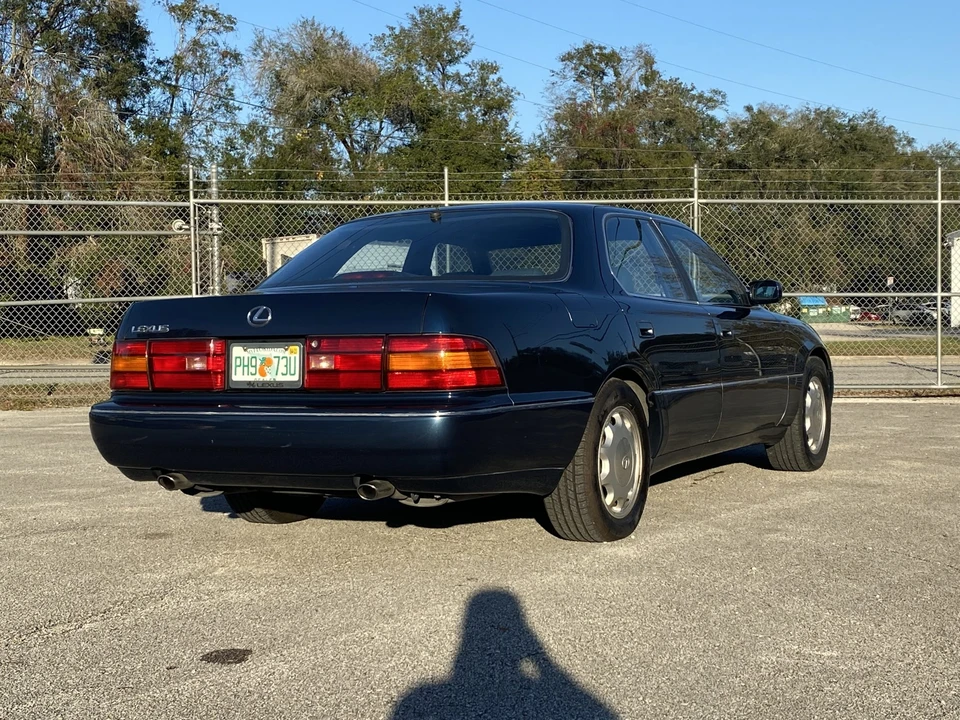 1993 Lexus LS 1st Gen - Image 9 of 31