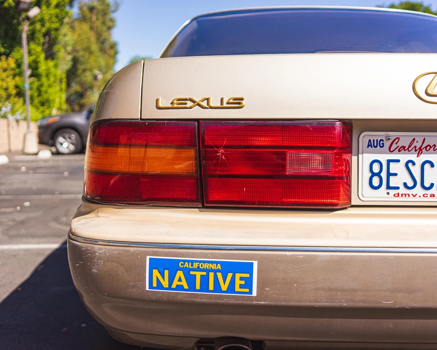 1993 Lexus LS 1st Gen - Image 22 of 28