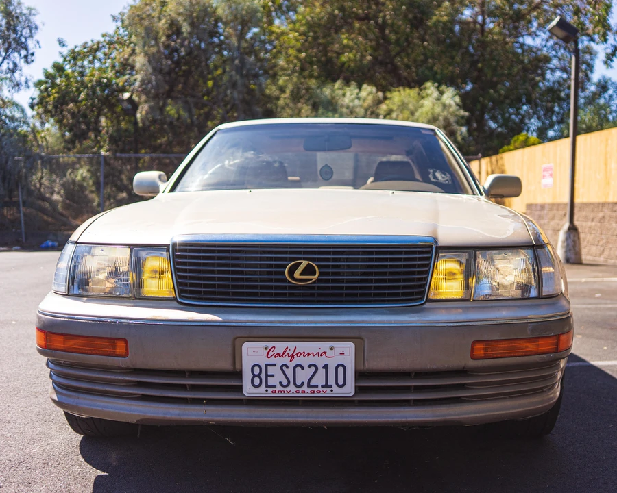 1993 Lexus LS 1st Gen - Image 9 of 28