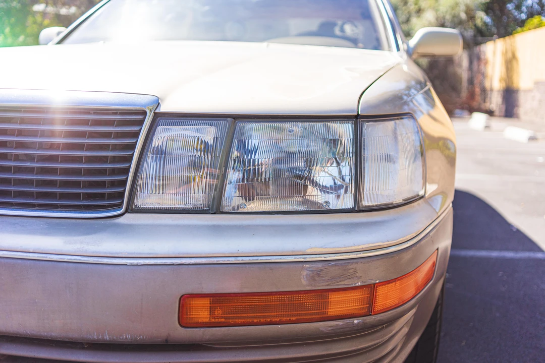 1993 Lexus LS 1st Gen - Image 13 of 28