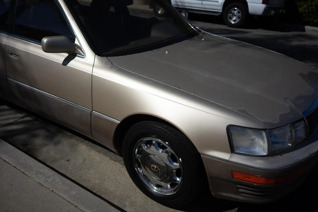 1993 Lexus LS 1st Gen - Image 21 of 28