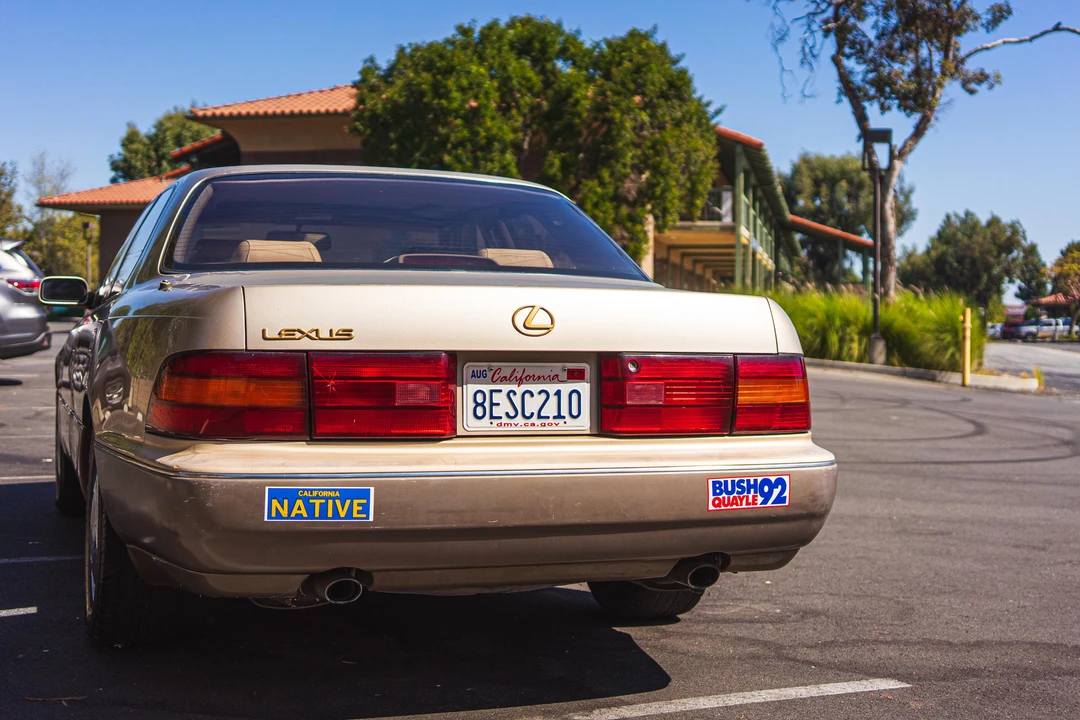 1993 Lexus LS 1st Gen - Image 5 of 28