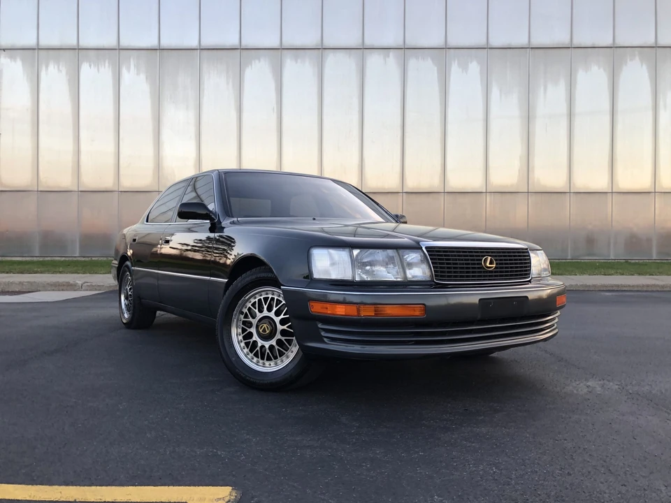 1993 Lexus LS 1st Gen - Image 5 of 31