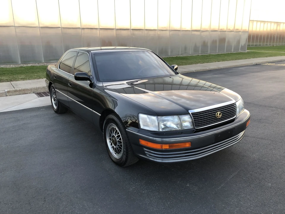 1993 Lexus LS 1st Gen - Image 7 of 31
