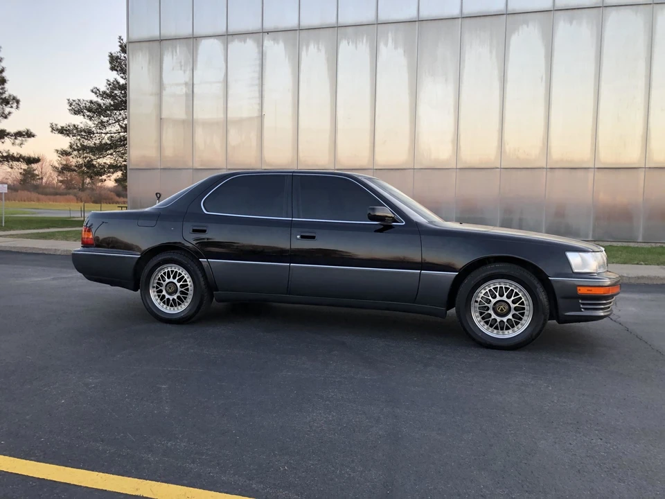 1993 Lexus LS 1st Gen - Image 31 of 31