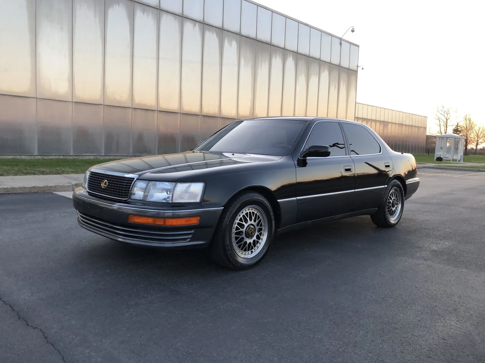 1993 Lexus LS 1st Gen - Image 14 of 31