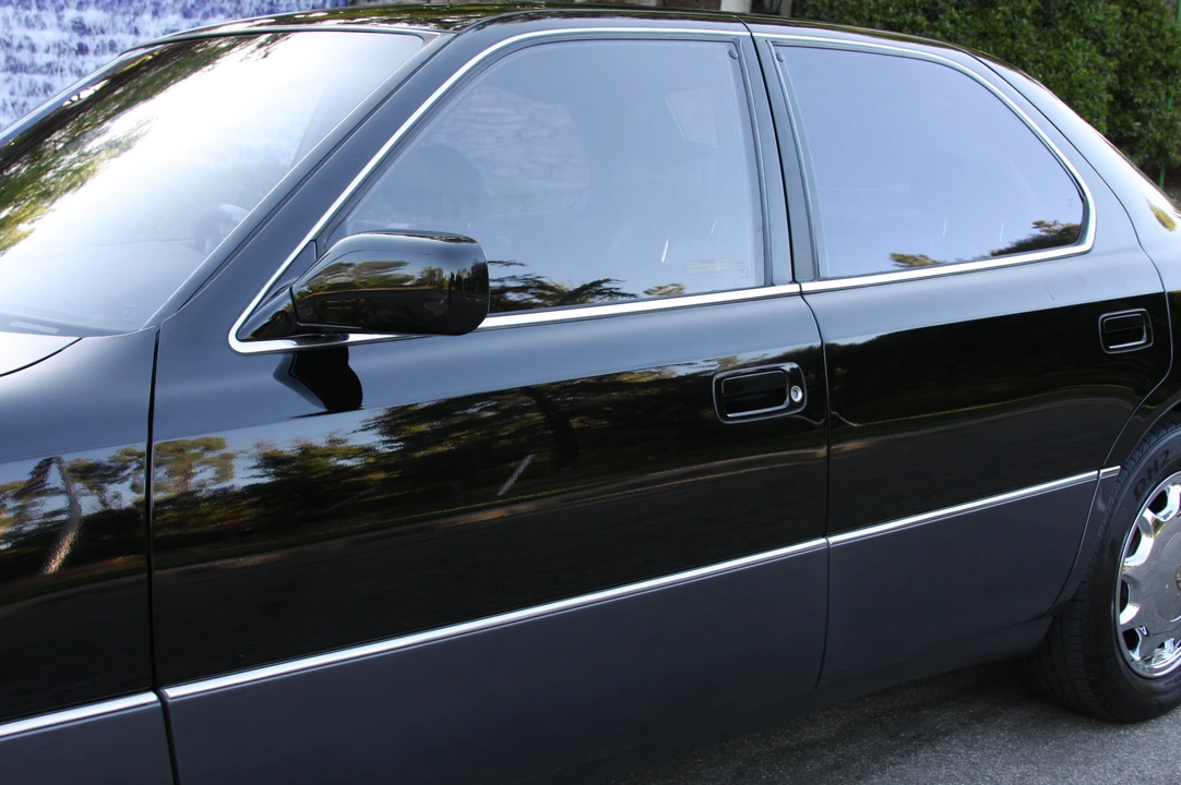 1993 Lexus LS 1st Gen - Image 29 of 31