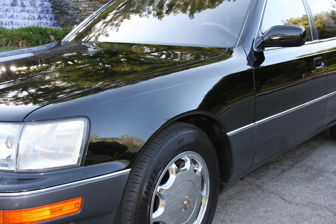 1993 Lexus LS 1st Gen - Image 26 of 31