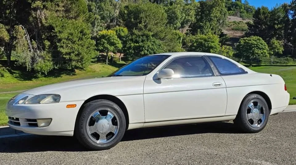 1993 Lexus SC - Image 15 of 17