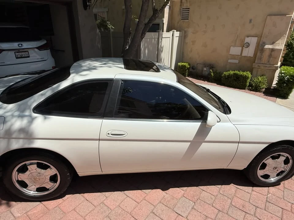 1993 Lexus SC - Image 5 of 17