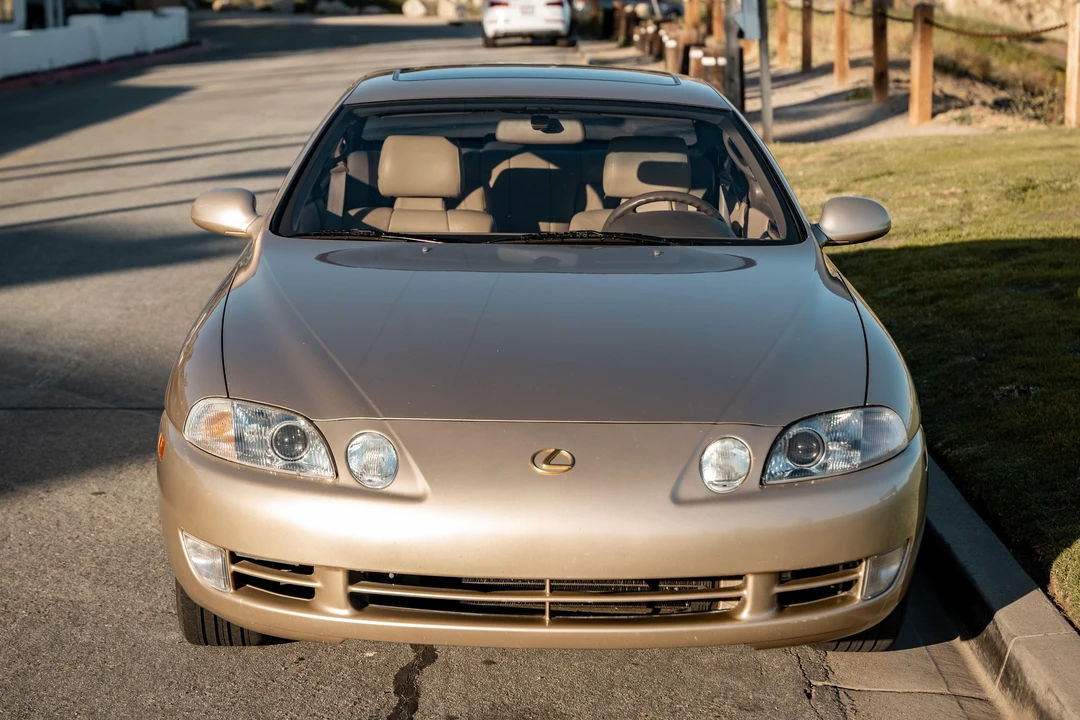 1993 Lexus SC400 - Image 2 of 24