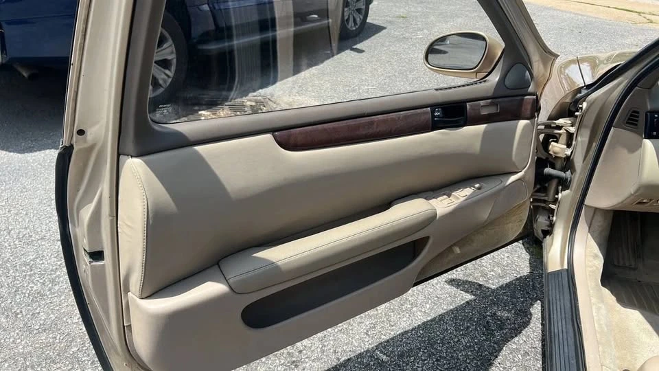 1993 Lexus SC400 - Image 10 of 20